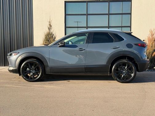2025 Mazda CX-30 2.5 S Carbon Edition