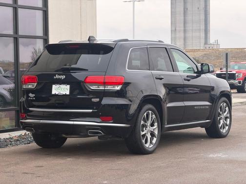 2019 Jeep Grand Cherokee Summit
