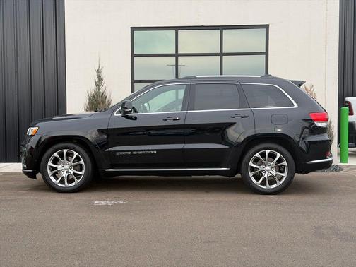 2019 Jeep Grand Cherokee Summit