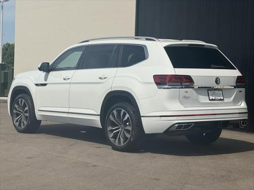 2022 Volkswagen Atlas 3.6L SEL Premium