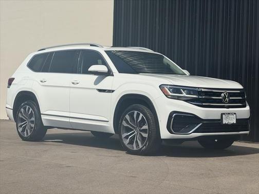 2022 Volkswagen Atlas 3.6L SEL Premium
