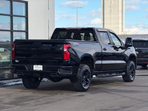 2020 Chevrolet Silverado 1500 Custom Trail Boss