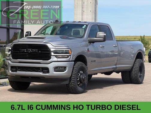 Billet Silver Metallic Clearcoat 2024 RAM 3500 Laramie Crew Cab 4x4 8' Box