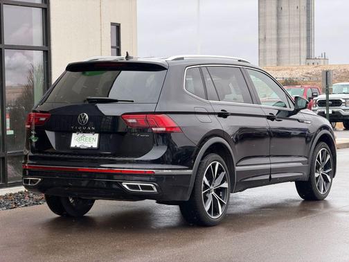 2022 Volkswagen Tiguan 2.0T SEL