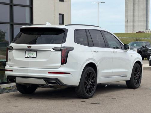 Crystal White Tricoat 2024 Cadillac XT6 Sport AWD