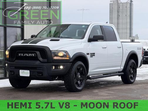 2019 RAM 1500 SLT