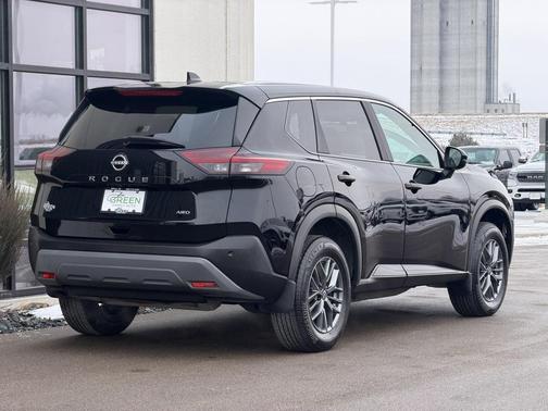 2023 Nissan Rogue S