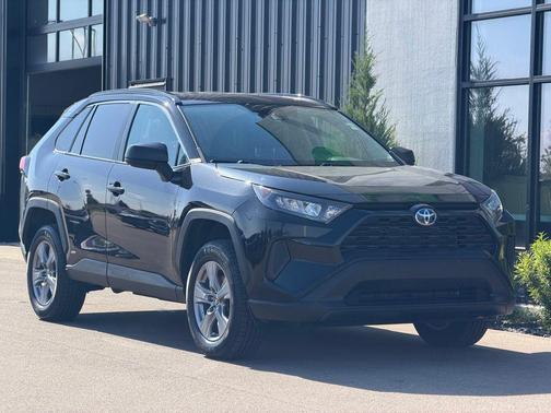Midnight Black Metallic 2022 Toyota RAV4 Hybrid LE