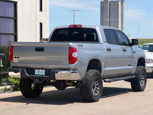 Silver Sky Metallic 2016 Toyota Tundra SR5