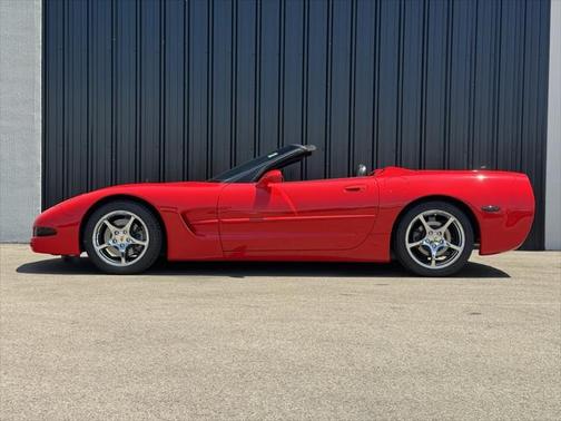 2000 Chevrolet Corvette Base