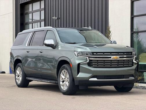 Silver Sage Metallic 2023 Chevrolet Suburban Premier