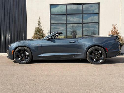 Shadow Gray Metallic 2021 Chevrolet Camaro RWD Convertible LT1