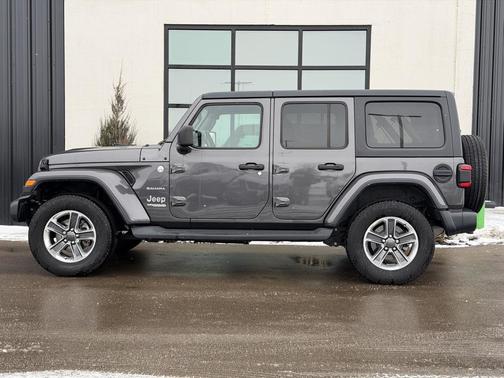 2020 Jeep Wrangler Unlimited Sahara