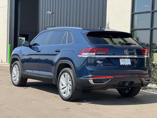 2023 Volkswagen Atlas Cross Sport 3.6L V6 SE w/Technology