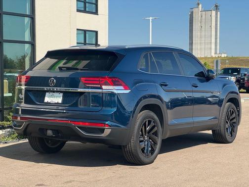 2023 Volkswagen Atlas Cross Sport 3.6L V6 SE w/Technology