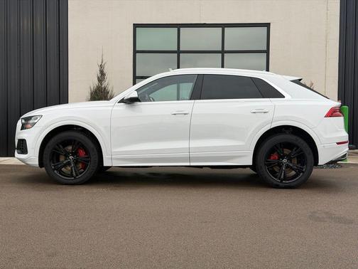 2019 Audi Q8 3.0T Premium Plus