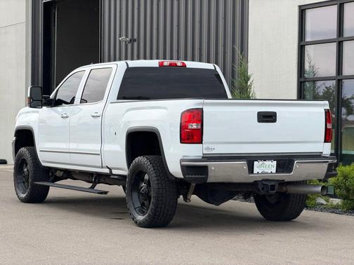 Summit White 2019 GMC Sierra 2500 SLT