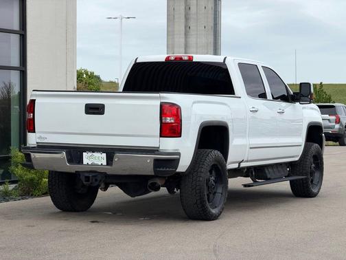 Summit White 2019 GMC Sierra 2500 SLT