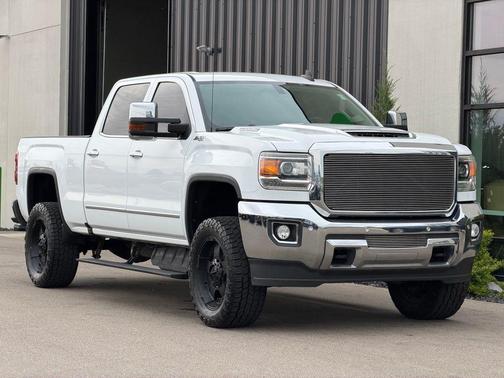 Summit White 2019 GMC Sierra 2500 SLT
