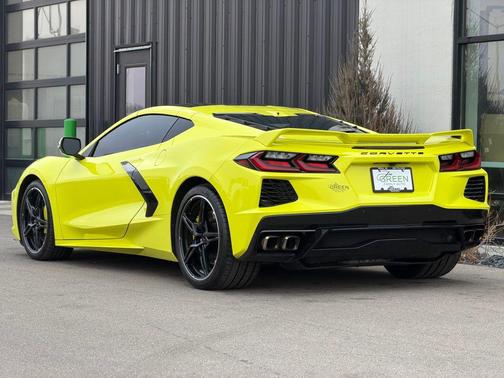 2021 Chevrolet Corvette Stingray w/2LT