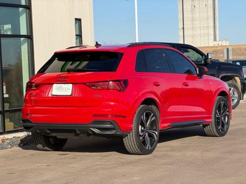 2023 Audi Q3 45 S line Premium Plus