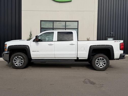 2017 Chevrolet Silverado 2500 LT