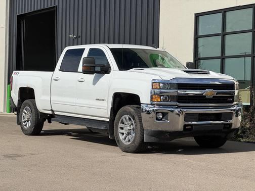 2017 Chevrolet Silverado 2500 LT