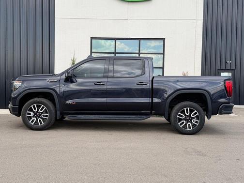 Titanium 2022 GMC Sierra 1500 AT4