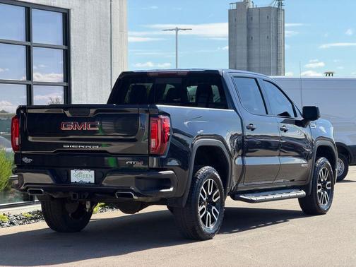 Titanium 2022 GMC Sierra 1500 AT4
