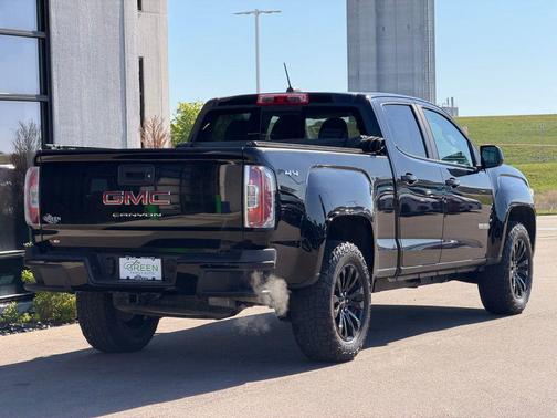 Onyx Black 2022 GMC Canyon Elevation