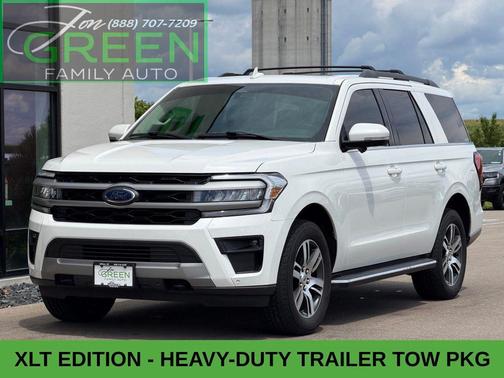 Star White Metallic Tri-Coat 2022 Ford Expedition XLT