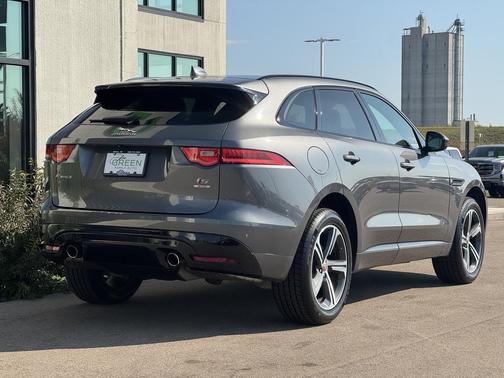 2018 Jaguar F-PACE S