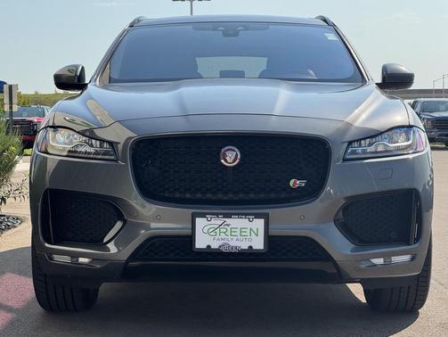 2018 Jaguar F-PACE S