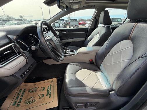 2018 Toyota Camry XLE