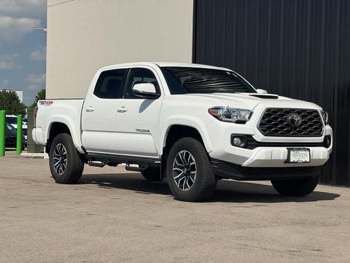 2021 Toyota Tacoma TRD Sport