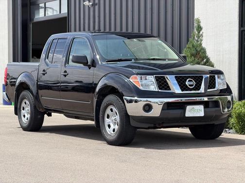 Super Black 2007 Nissan Frontier SE Crew Cab