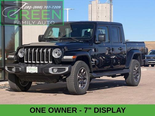 Black Clearcoat 2022 Jeep Gladiator Overland