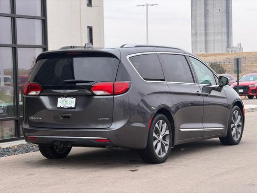 2018 Chrysler Pacifica Limited