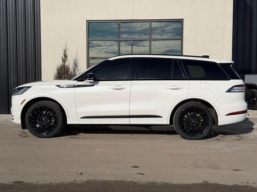 2025 Lincoln Aviator Reserve AWD