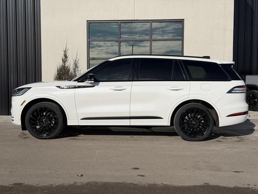 2025 Lincoln Aviator Reserve AWD