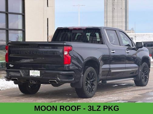 2022 Chevrolet Silverado 1500 High Country