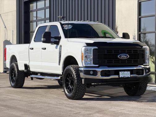 2023 Ford F-250 XL