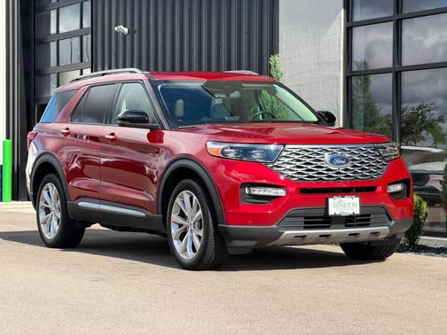 Rapid Red Metallic Tinted Clearcoat 2023 Ford Explorer Platinum
