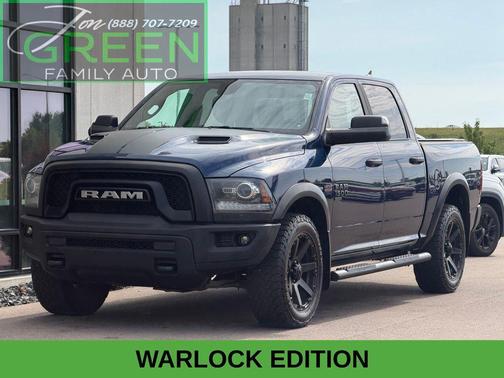 Patriot Blue Pearlcoat 2021 RAM 1500 Classic SLT