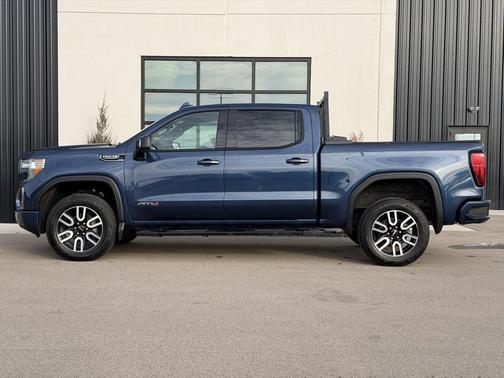 2019 GMC Sierra 1500 AT4