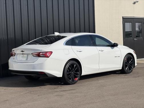 2021 Chevrolet Malibu FWD LT