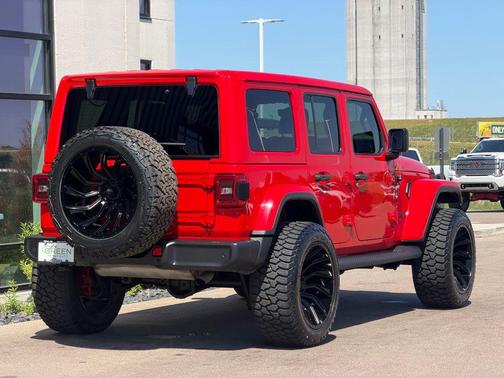 Firecracker Red Clearcoat 2021 Jeep Wrangler Unlimited Sahara
