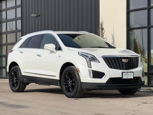 2022 Cadillac XT5 Luxury
