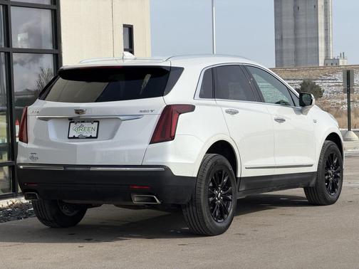 2022 Cadillac XT5 Luxury