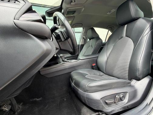 Gray 2024 Toyota Camry SE